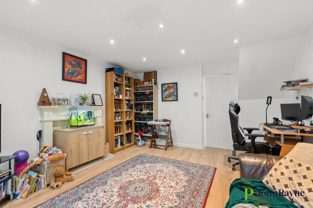 Additional image 8 of Whitebeam Close, Tile Hill, Coventry, CV4