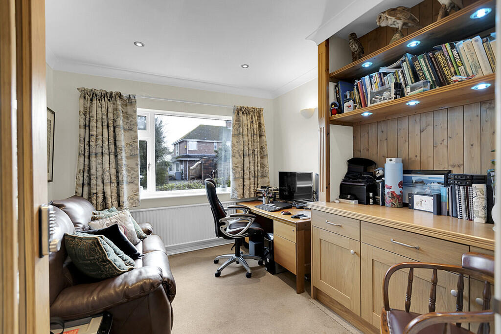 Additional image 8 of Beauty Bank