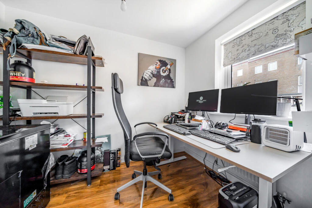 Additional image 18 of Burroughs Drive, Dartford, Kent