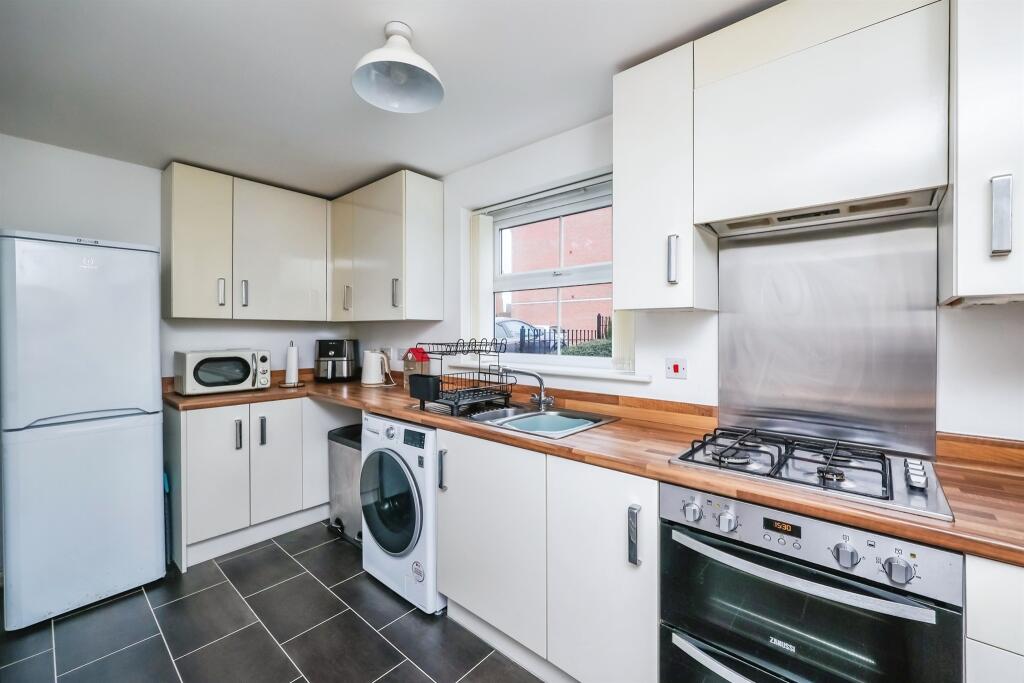 Additional image 4 of Greenhalgh Crescent, Ilkeston