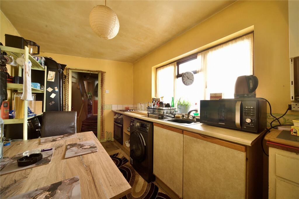 Additional image 22 of Wrotham Road, Gravesend, Kent, DA11