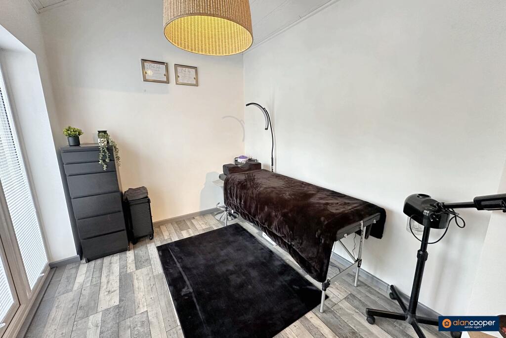 Additional image 7 of Weston Lane, Bulkington, CV12 9RS