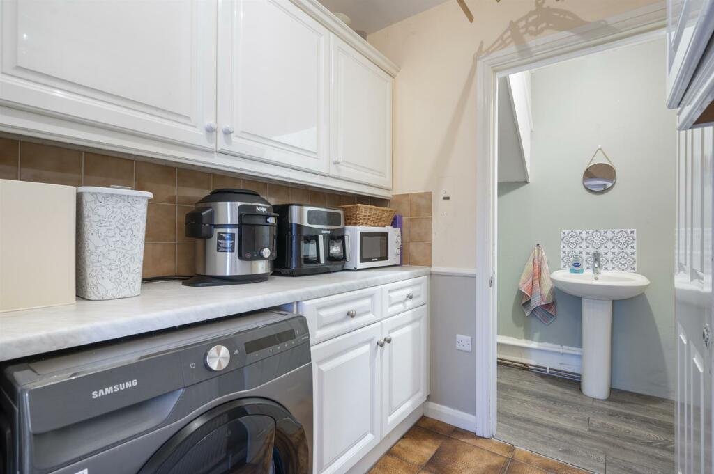 Additional image 9 of Moorhall, Bakewell