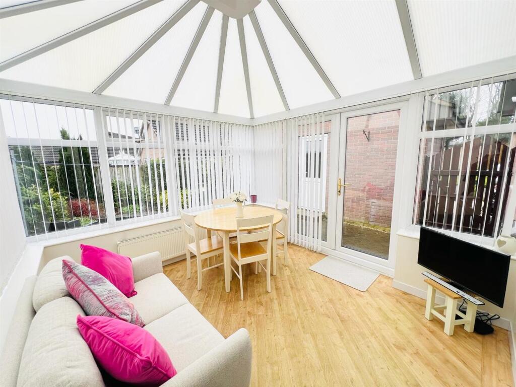 Additional image 4 of Oakleigh Rise, Northwich