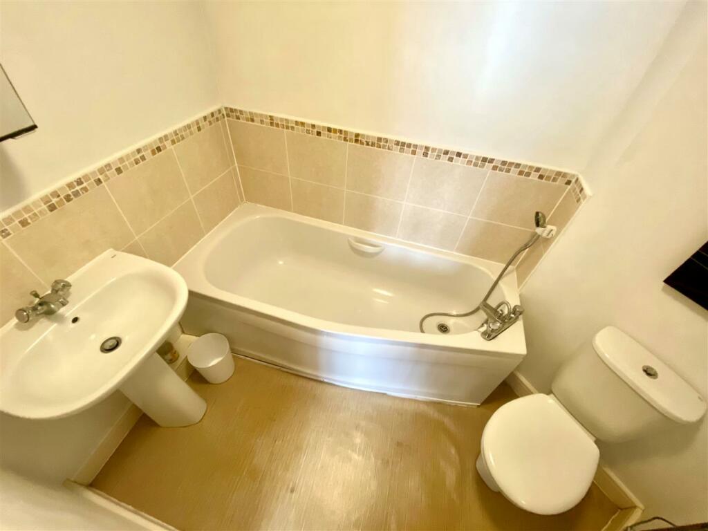 Additional image 5 of Lowry Mews, Dillotford Avenue, Styvechale, Coventry