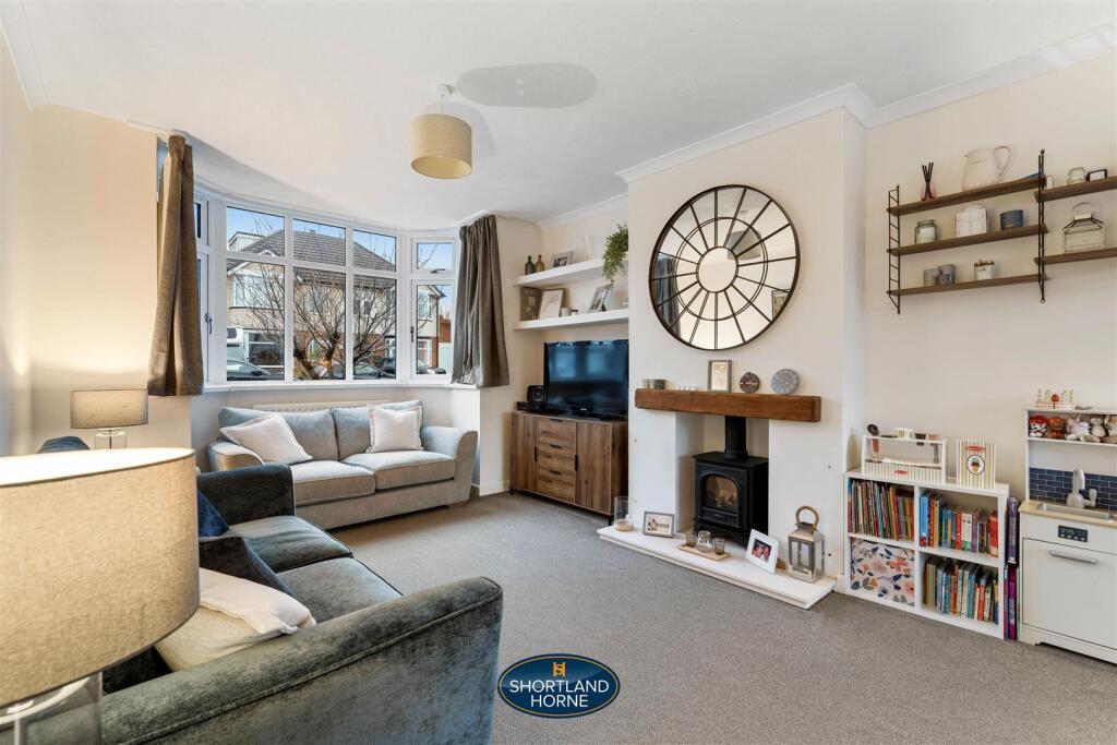 Additional image 3 of Arnold Avenue, Styvechale, Coventry