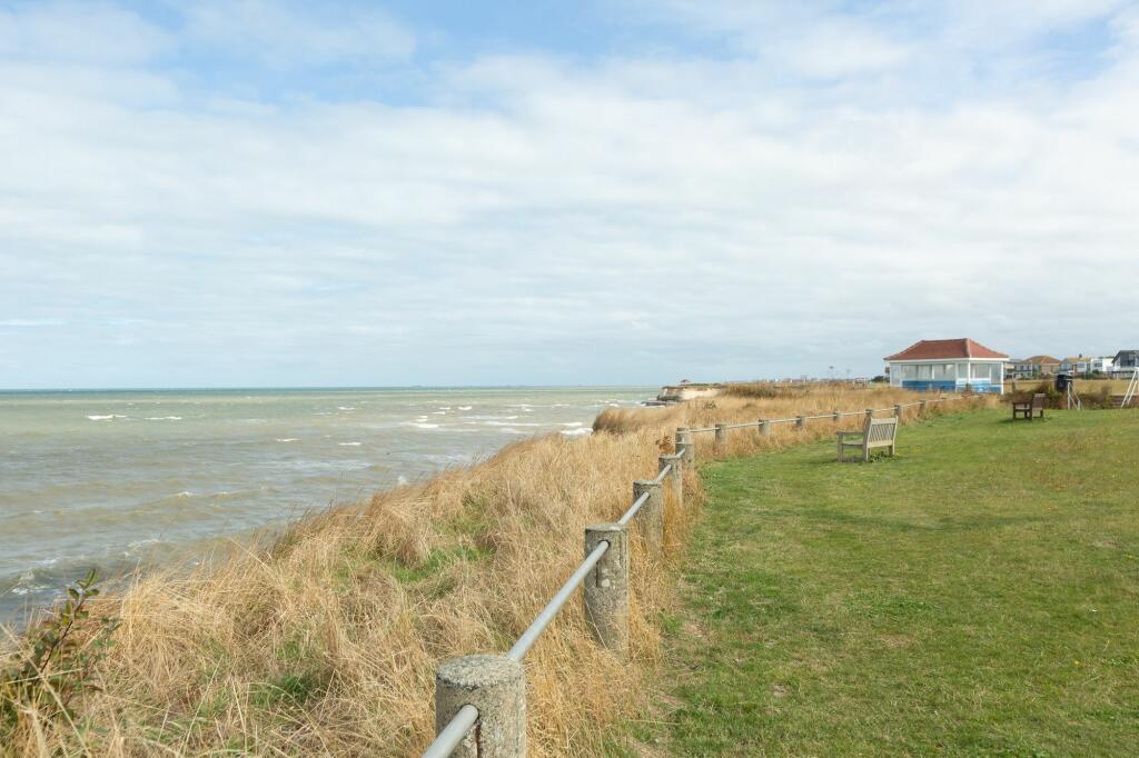 Additional image 27 of The Parade, Birchington, CT7