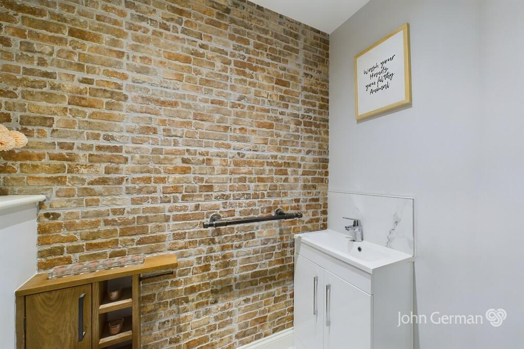 Additional image 8 of Cedar View, Draycott-in-the-clay