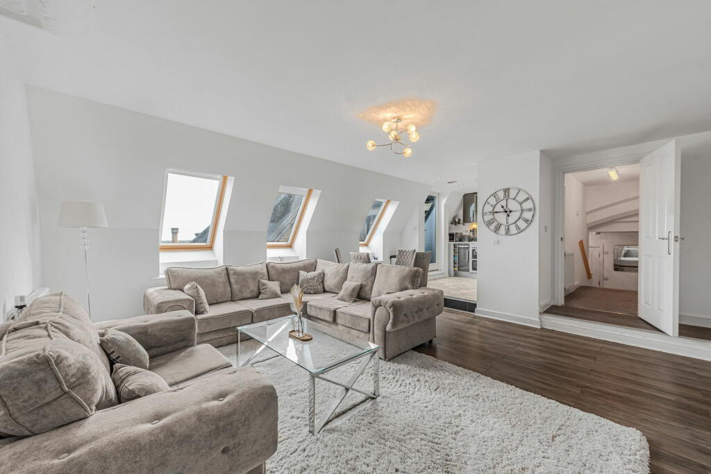 Additional image 4 of Bunstone Hall, Chapel Drive, Dartford