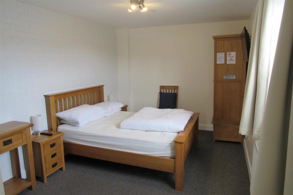 Additional image 29 of Central Parade, Herne Bay