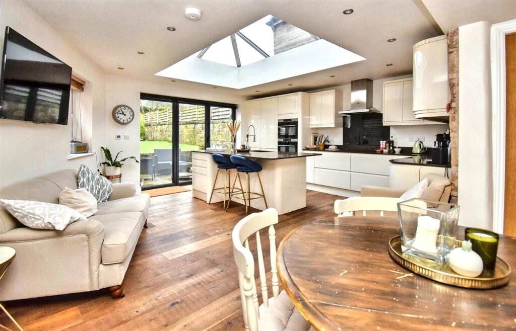 Additional image 25 of Yew Tree Cottage, Tamworth Street, Duffield, Belper