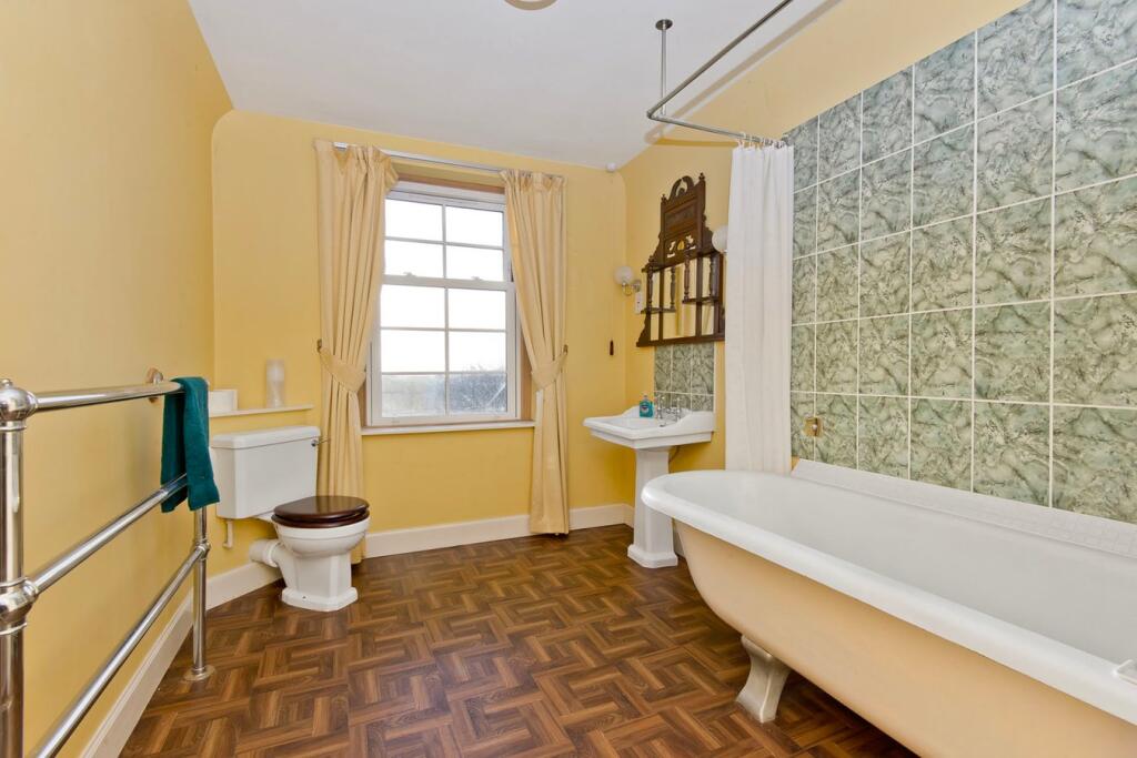 Additional image 19 of Montrose, DD10