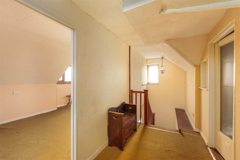 Additional image 19 of Neptune Gap, Island Wall, Whitstable