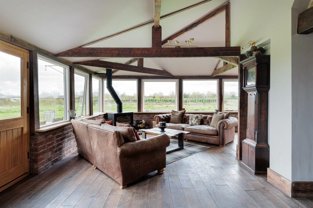 Additional image 4 of Pinnacle Farm, Coole Lane, Newhall, Nantwich
