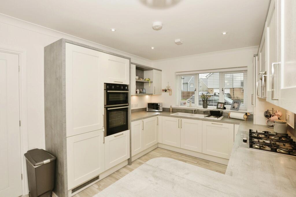 Additional image 3 of George Close, Capel-le-Ferne, Folkestone, Kent, CT18