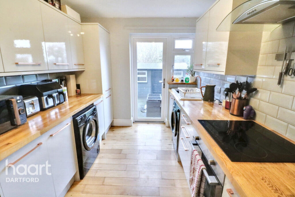 Additional image 3 of Gilbert Close, Swanscombe