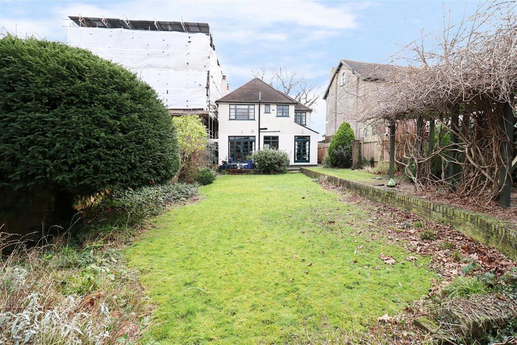 Additional image 3 of Park Crescent, Erith