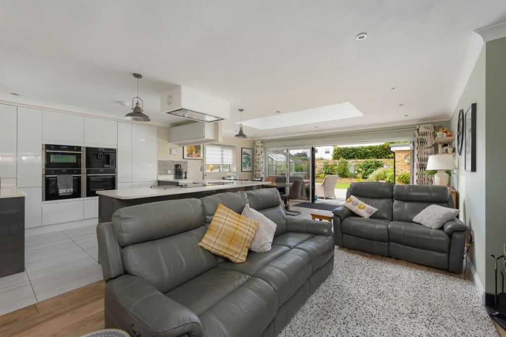 Additional image 4 of Sea View Avenue, Birchington