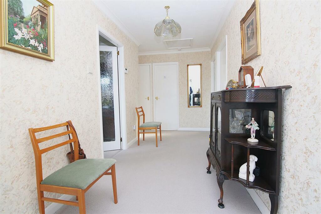 Additional image 3 of Landseer Close, Hillmorton, Rugby