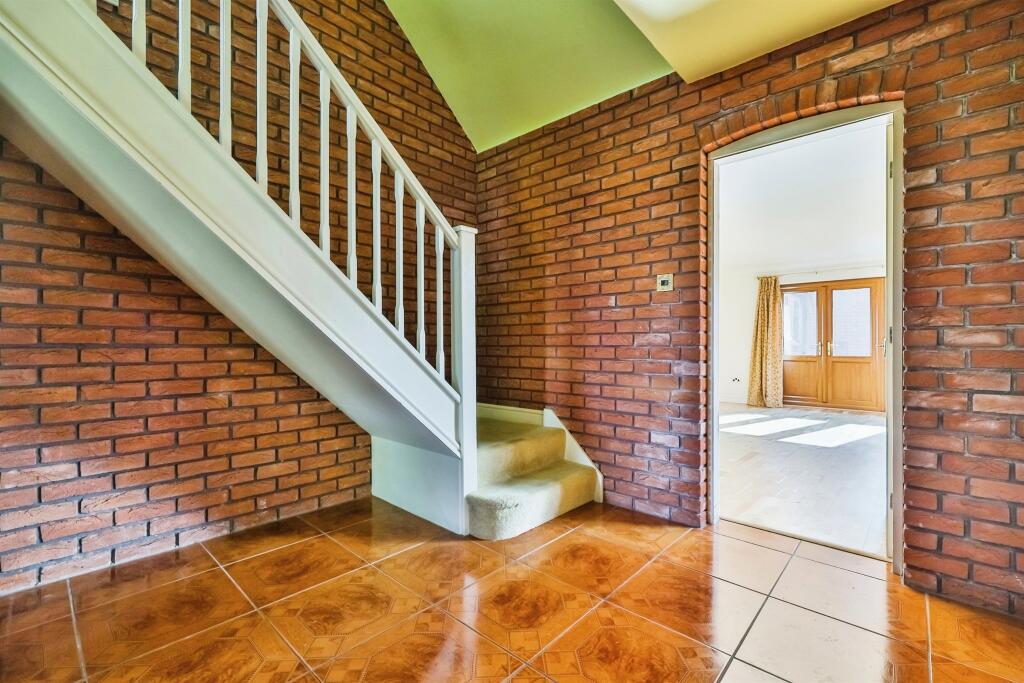 Additional image 3 of Simon Fields Close, Stanley Common, Ilkeston