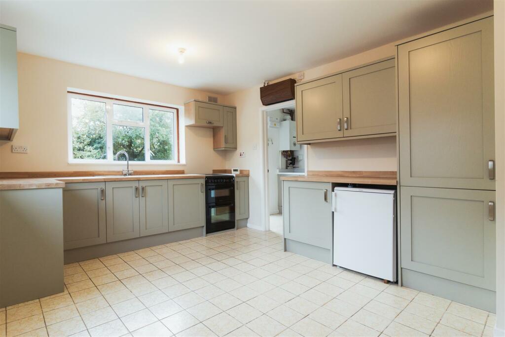 Additional image 4 of Glebelands, Vicarage Lane, Priors Marston