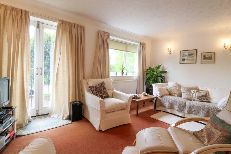 Additional image 4 of Yew Tree Court, Canterbury