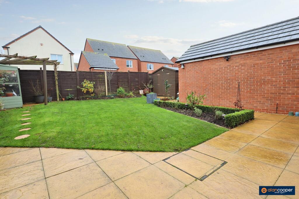 Additional image 10 of Harvest Way, Weddington, Nuneaton, CV10 0FJ