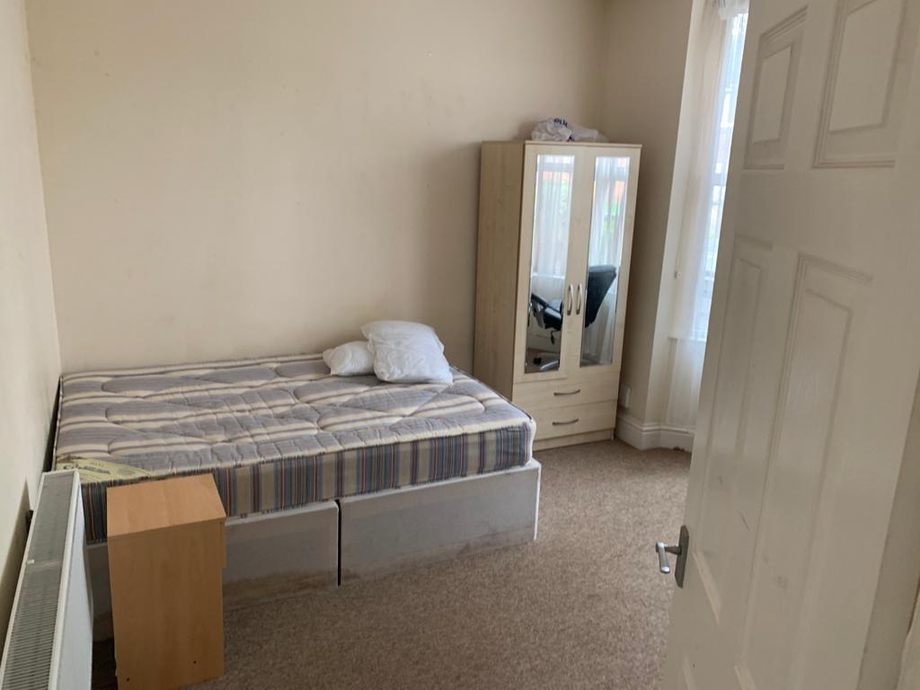 Additional image 6 of Grove Place, Leamington Spa, Warwickshire, CV31