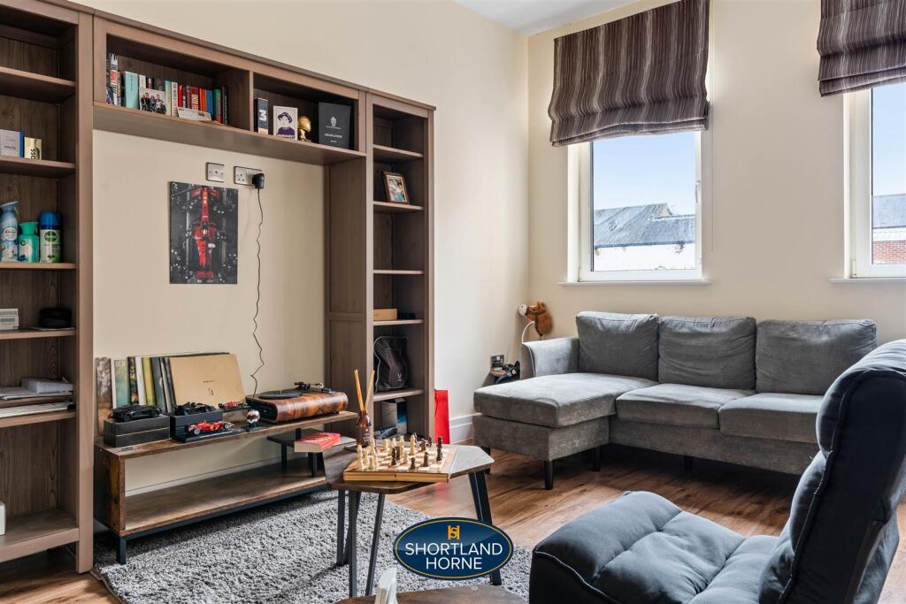 Additional image 6 of Clarendon Avenue, Leamington Spa