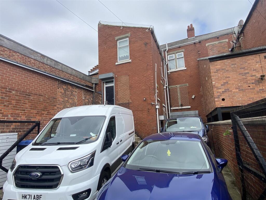 Additional image 10 of Retail, Houghton le Spring, Tyne and Wear