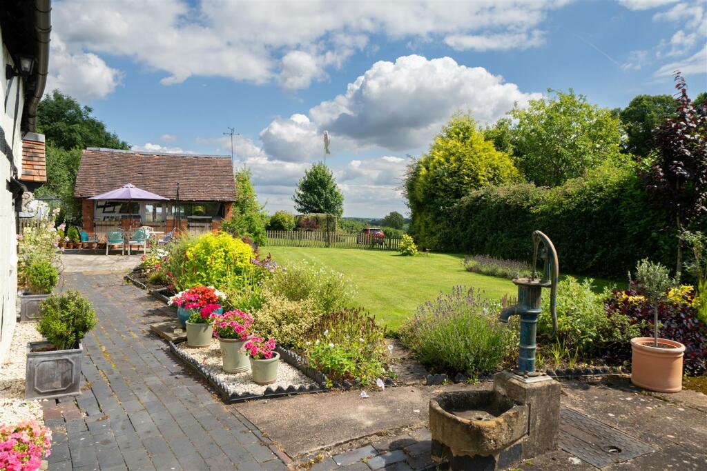 Additional image 2 of Wolverton, Stratford-Upon-Avon