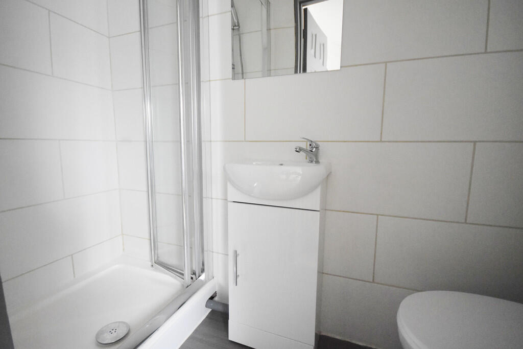 Additional image 3 of Walsgrave Road, Coventry, CV2 4HG