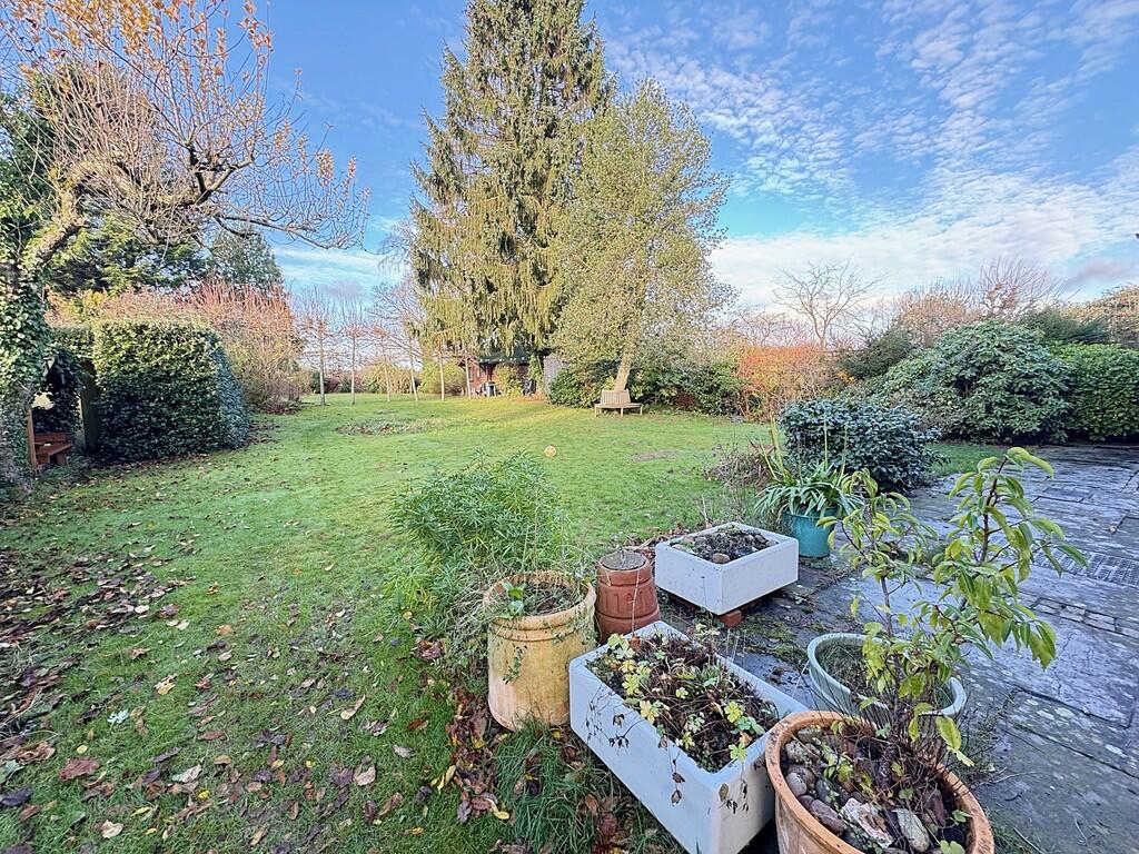 Additional image 25 of Burton Green