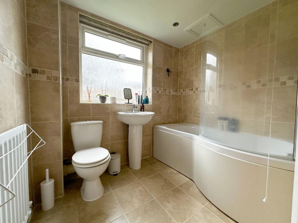 Additional image 5 of Ryder Close, Hampton Magna, Warwick