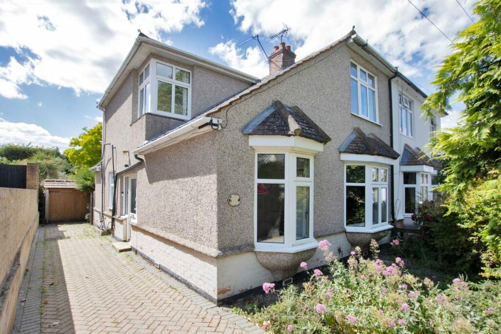 Raeburn Avenue, West Dartford, DA1