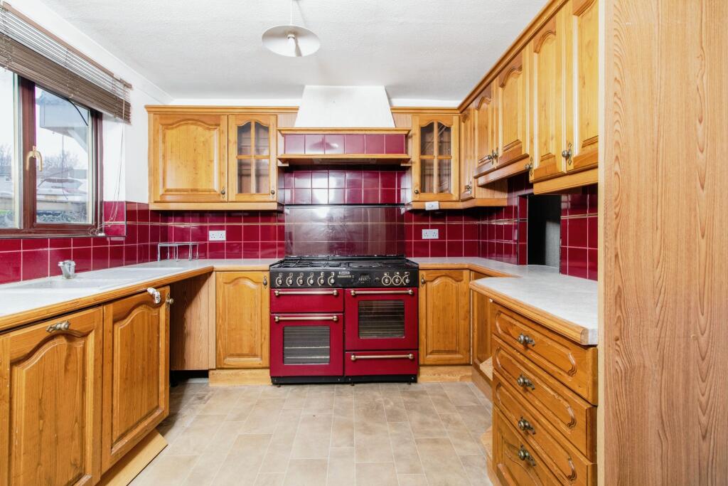 Additional image 4 of Bell Close, Greenhithe, Kent, DA9