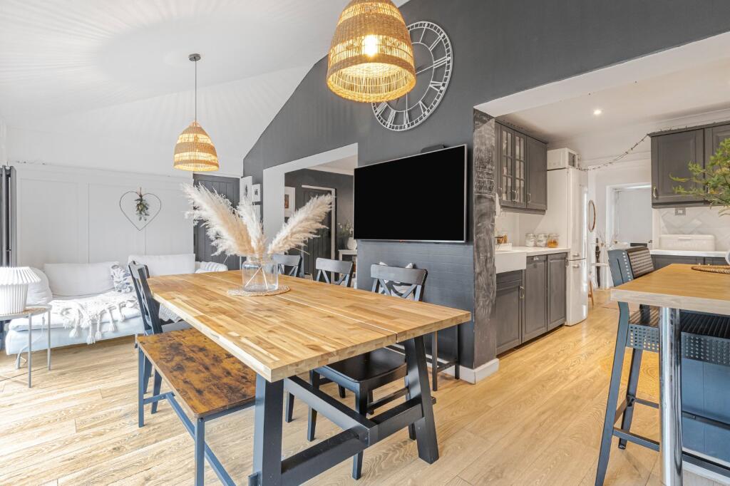 Additional image 6 of Weald Close, Istead Rise, Gravesend, Kent, DA13