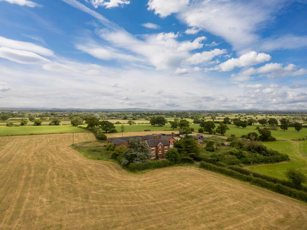 Additional image 45 of Fields Farm, Warmingham Road