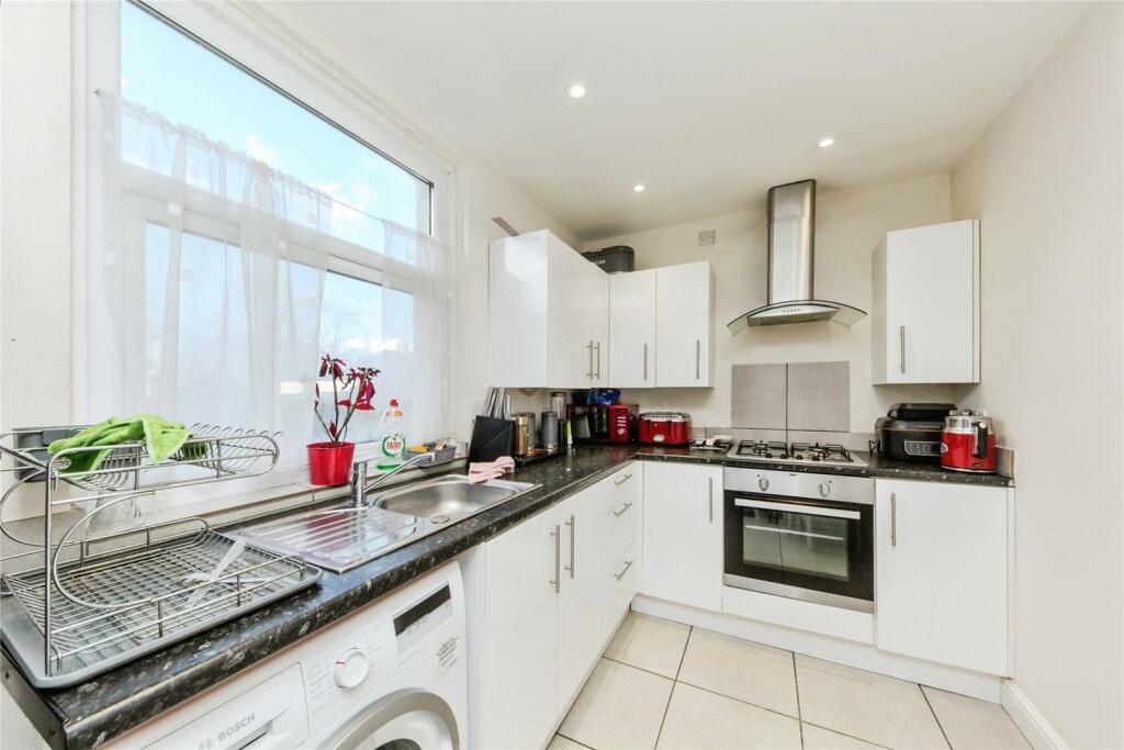 Additional image 5 of Pear Tree Avenue, Crewe, Cheshire, CW1