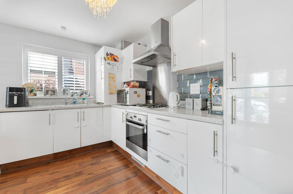 Additional image 2 of Laurence Rise, Stone, Dartford