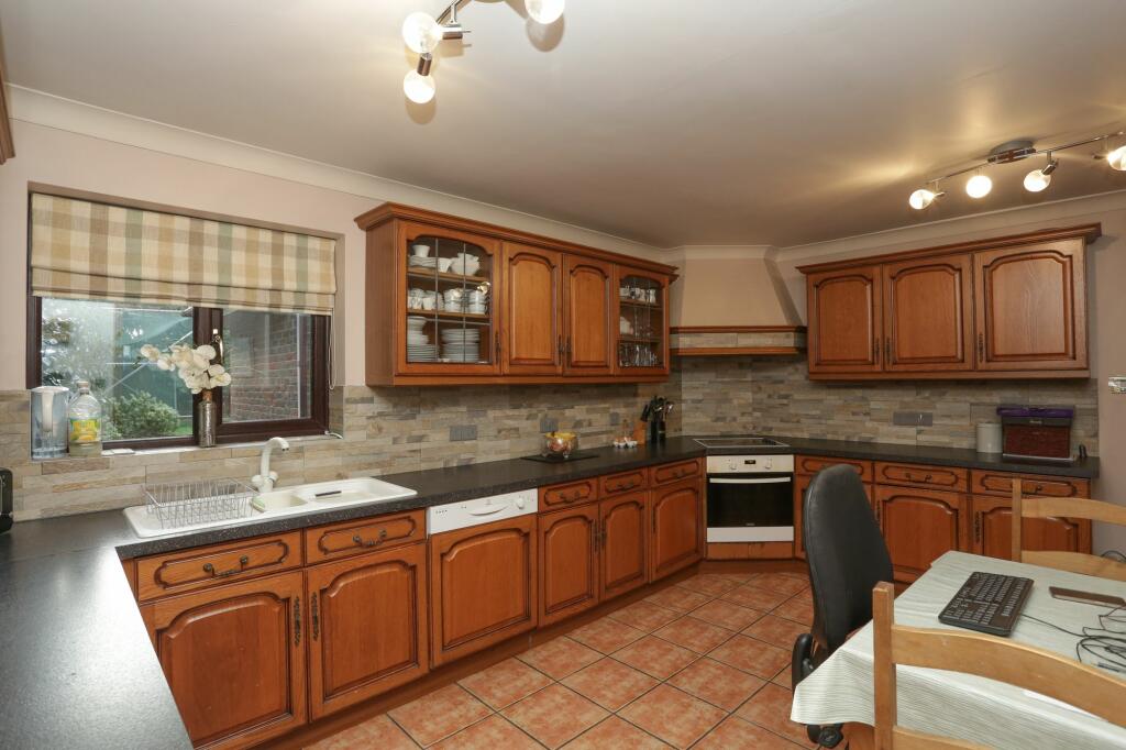 Additional image 4 of Epple Bay Avenue, Birchington, CT7