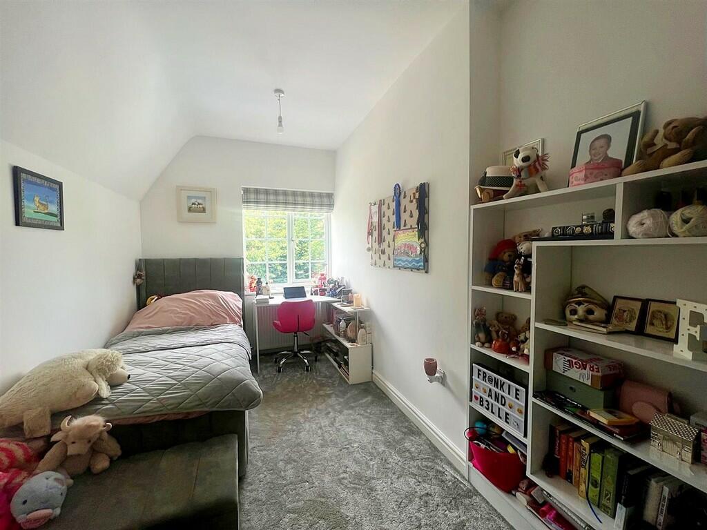 Additional image 10 of Leyes Lane, Kenilworth