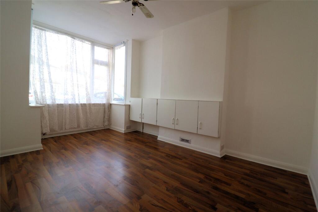 Additional image 10 of Lincoln Road, Erith, DA8