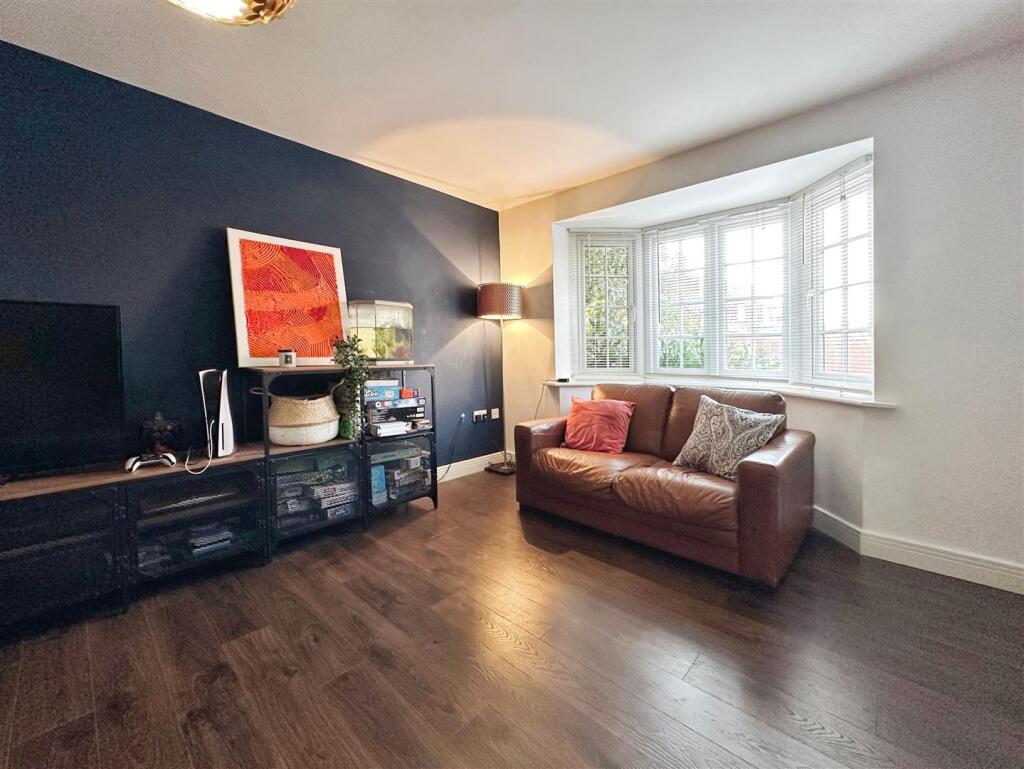 Additional image 26 of Emerson Close, Warwick