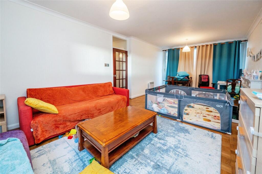 Additional image 5 of Avenue Road, Leamington Spa, Warwickshire, CV31