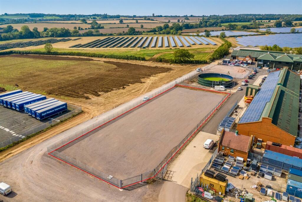 Additional image 2 of Drayton Manor Farm, Stratford-Upon-Avon CV37 6RQ