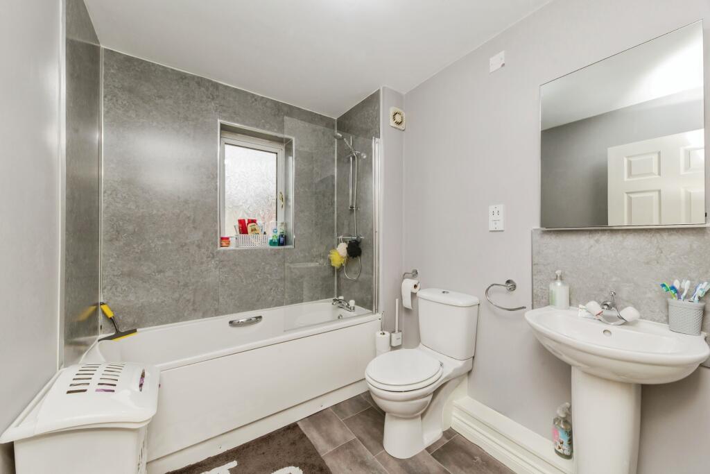 Additional image 8 of Barnato Close, Crewe, CW1