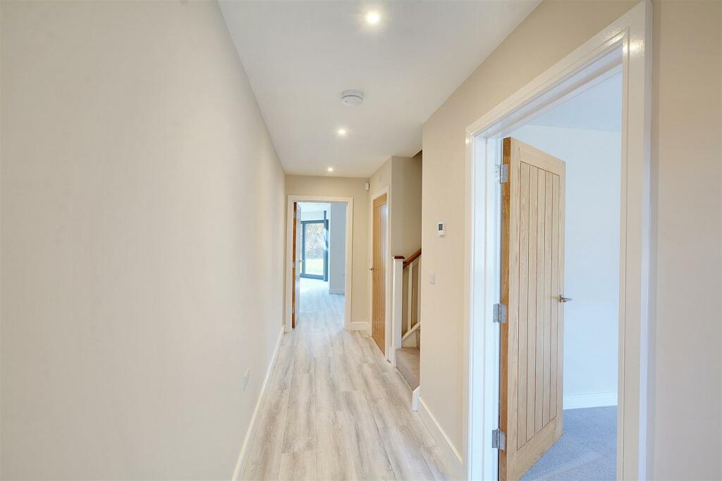 Additional image 9 of Second Avenue, Risley