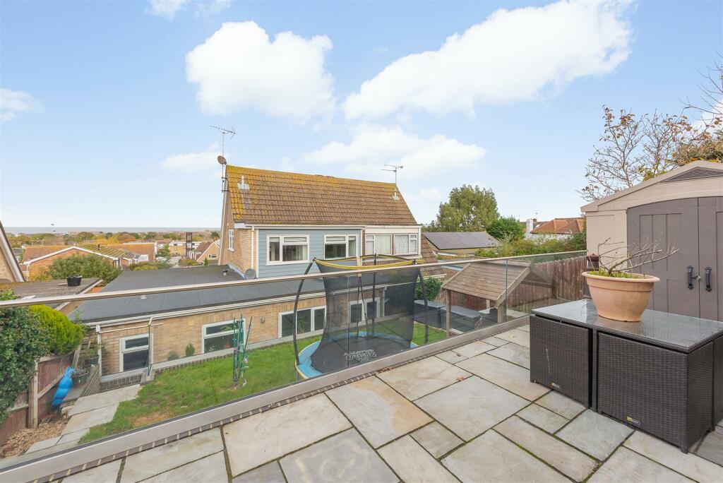 Additional image 20 of Shearwater Avenue, Whitstable