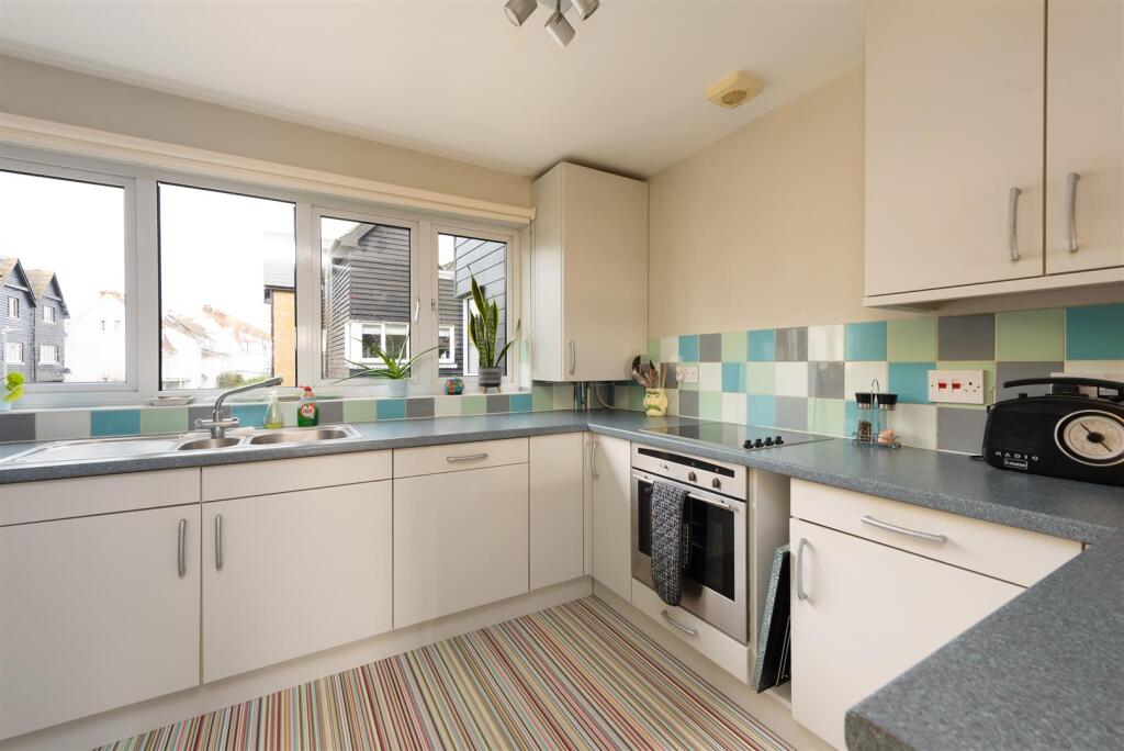 Additional image 7 of Island Wall, Whitstable